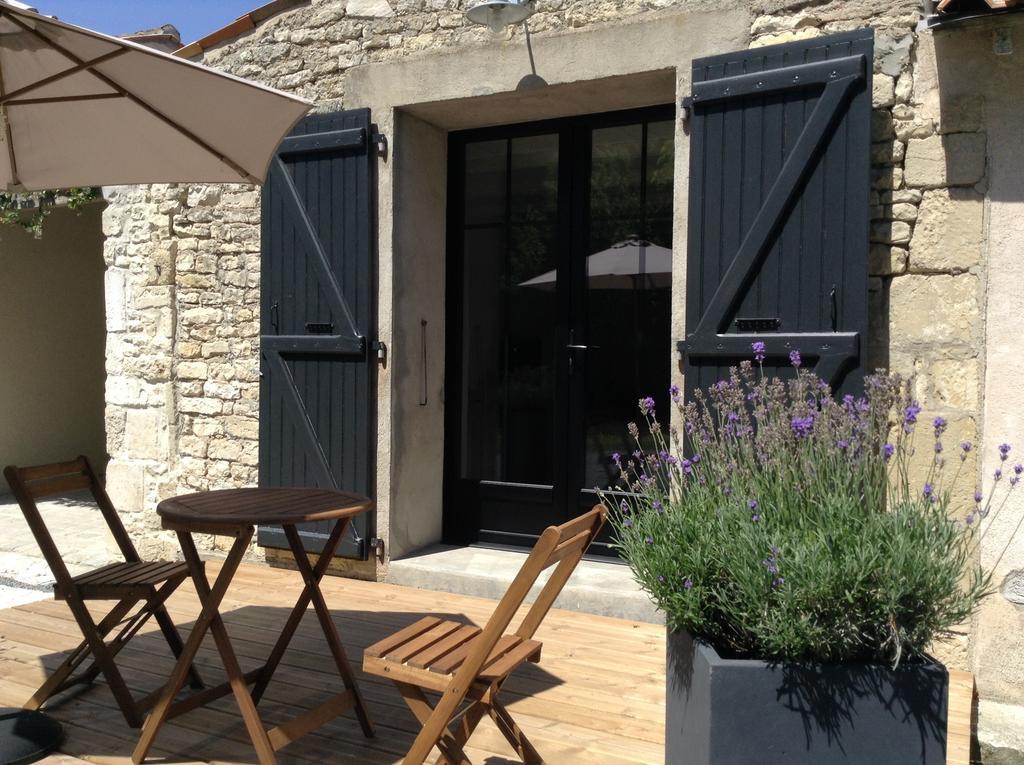 La Grange D'Aunis Bed & Breakfast Aigrefeuille-dʼAunis Eksteriør bilde