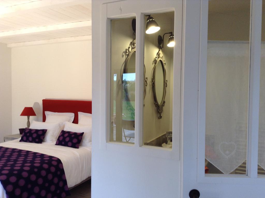 La Grange D'Aunis Bed & Breakfast Aigrefeuille-dʼAunis Rom bilde