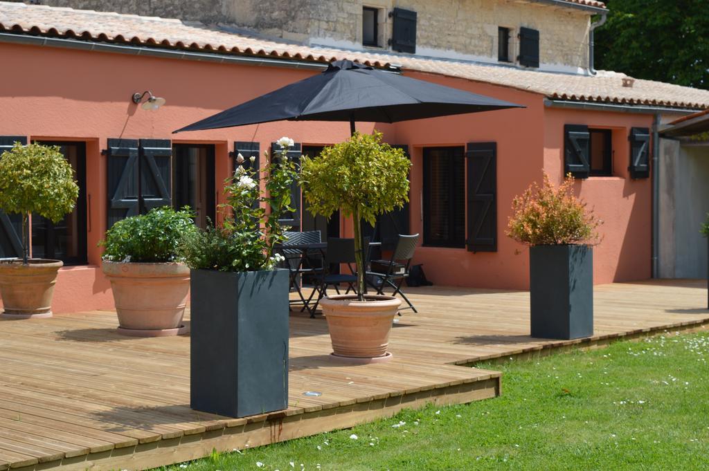 La Grange D'Aunis Bed & Breakfast Aigrefeuille-dʼAunis Rom bilde